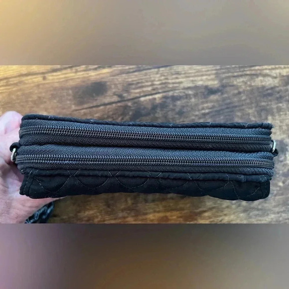 Vera Bradley | black microfiber women’s wallet. - Picture 9 of 15